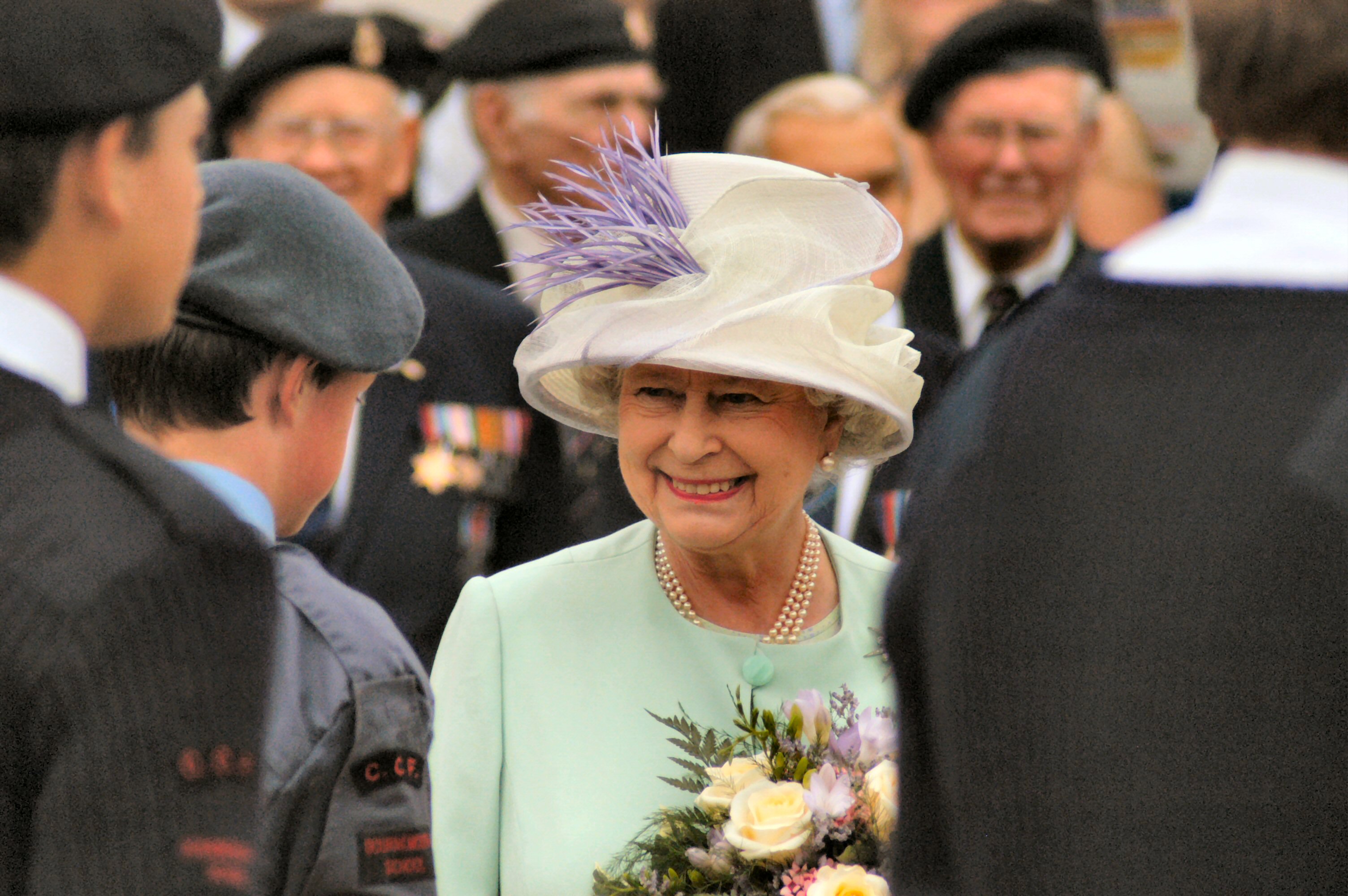 The Queen at Bournemouth 068.jpg
